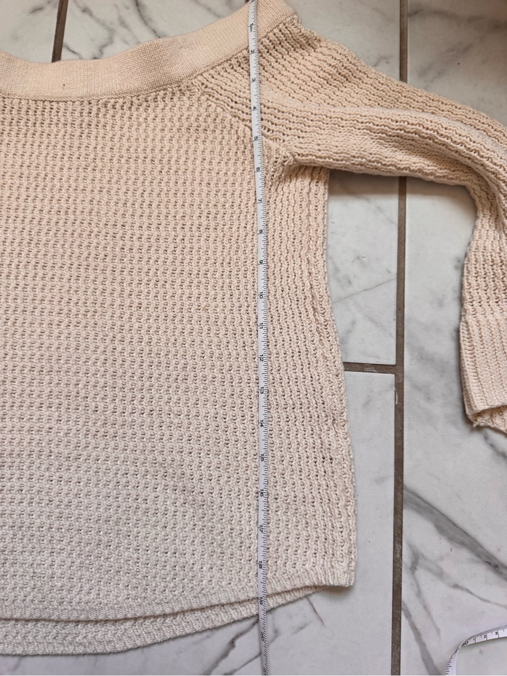 Abercrombie & Fitch Off-the-Shoulder Cream Knit Sweater - Picture 3 of 9